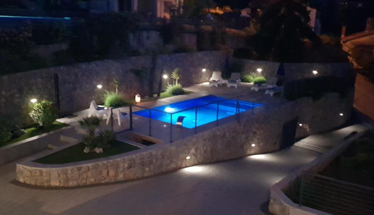 Infinity Villa